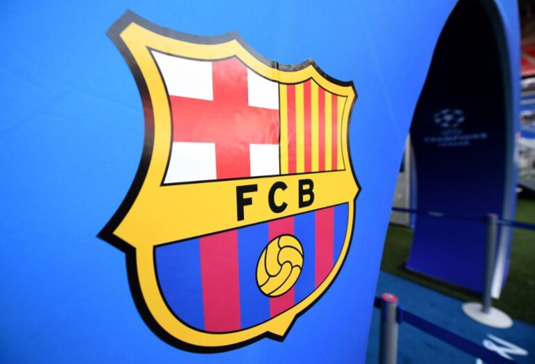 Barcelona negocia con sus jugadores la rebaja salarial debido a la crisis mundial