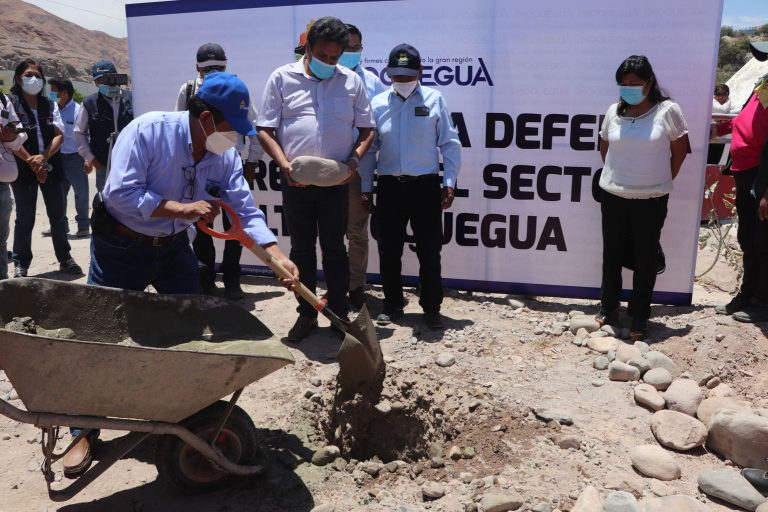 GORE Moquegua inició obra de defensa ribereña en Alto Moquegua para proteger el puente Tucumán y terrenos agrícolas