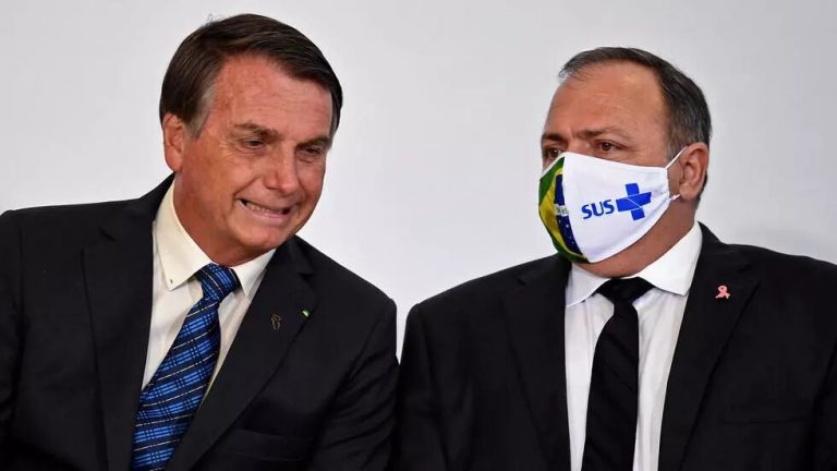 Brasil: Bolsonaro desautoriza a su ministro de salud y niega compra de vacuna a China