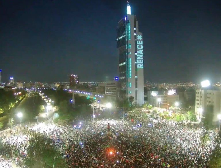 Chile aprueba con más del 77% de votos reemplazar la actual Constitución