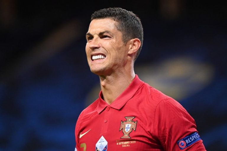 Cristiano Ronaldo está “apto para jugar” con Portugal