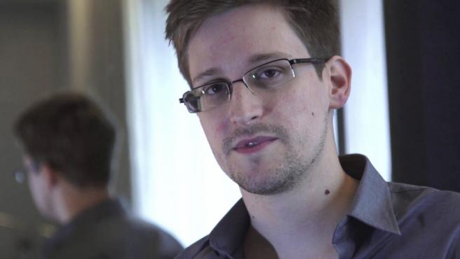Snowden solicita la ciudadanía rusa