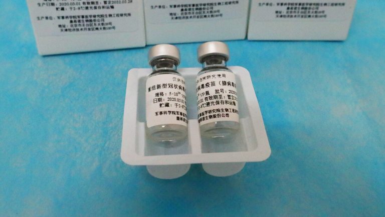 México: Tercera fase de ensayos clínicos de la vacuna china