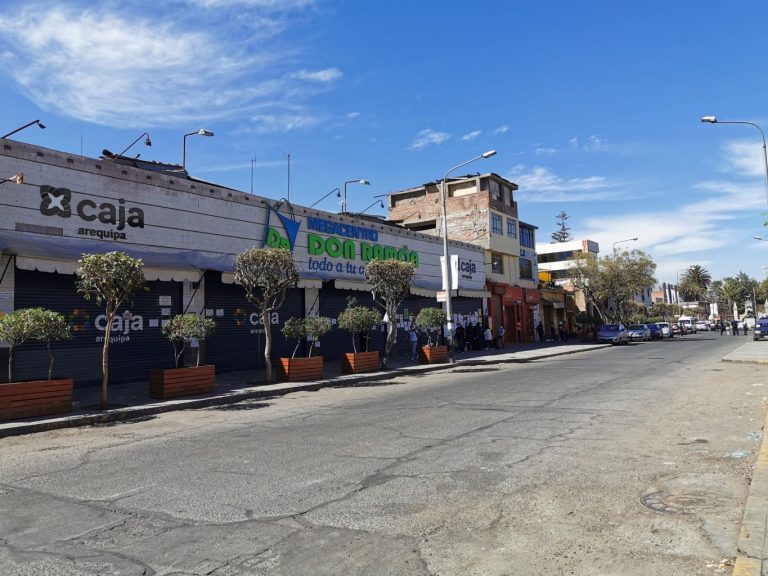Arequipa: Comerciantes formales piden al alcalde vender en la calle porque gente no entra a sus locales
