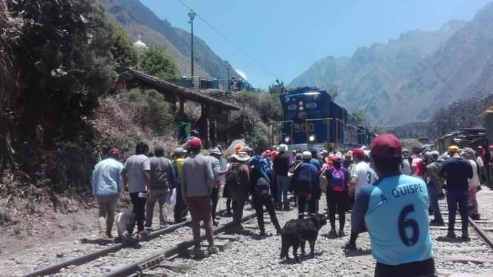 Cusco: Bloquearon vía de ingreso a Machu Picchu durante protesta