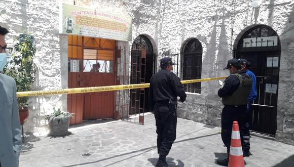 Hombre de 70 años murió al caer del segundo piso de un inmueble ubicado en la calle Melgar