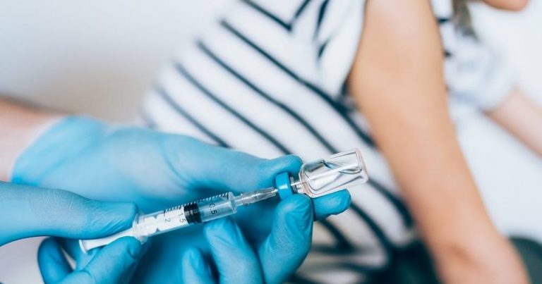 Minsa anuncia que aplicación de vacuna contra la covid-19 será como la votación electoral