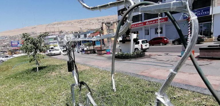 Tacna: Desconocidos cortan cables de adornos navideños instalados en plaza de Alto de la Alianza