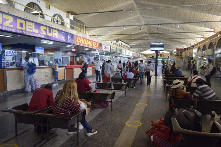 Arequipa: Restringen venta de pasajes de Arequipa – Lima por bloqueos en Ica