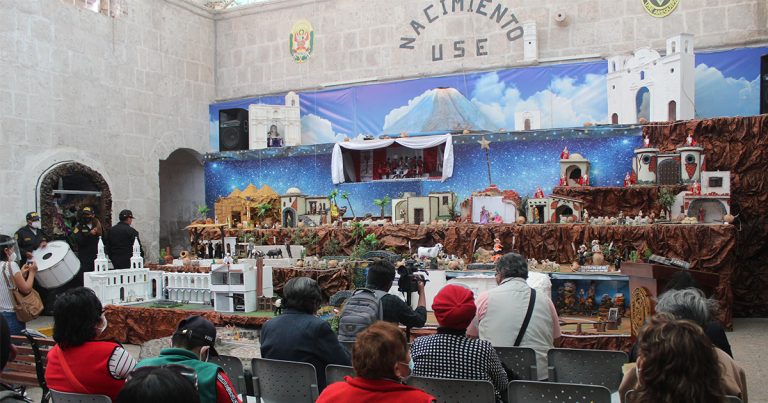 Arequipa: Más de 500 piezas tiene el Nacimiento Mecatrónico