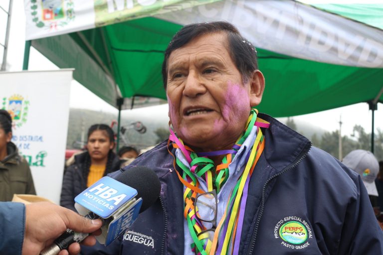 Moquegua: Revocadores consiguieron más de  mil firmas para sacar del cargo a Zenón Cuevas