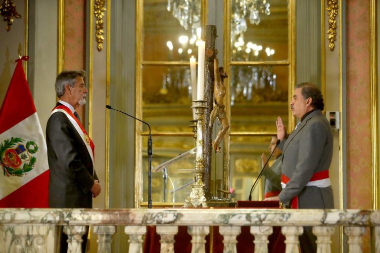 Cluber Fernando Aliaga Lodtmann es el nuevo ministro del Interior