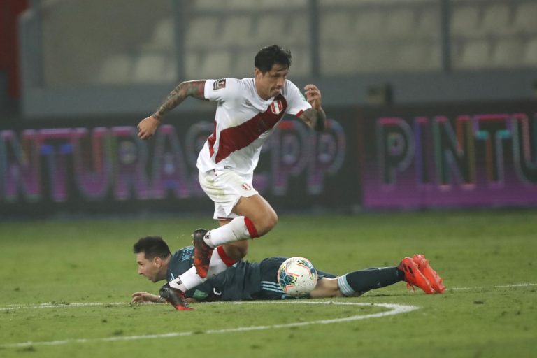 Gianluca Lapadula: “es un orgullo vestir la camiseta de la selección peruana”