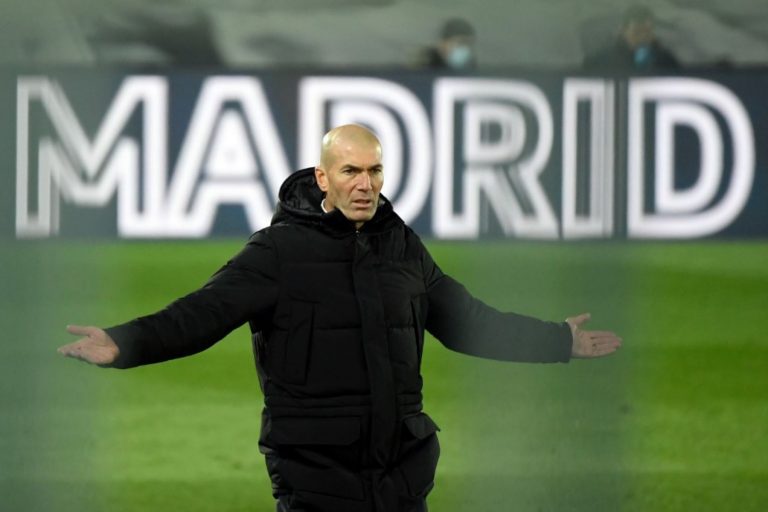 Zidane da negativo por covid e irá el sábado al partido de liga contra Osasuna