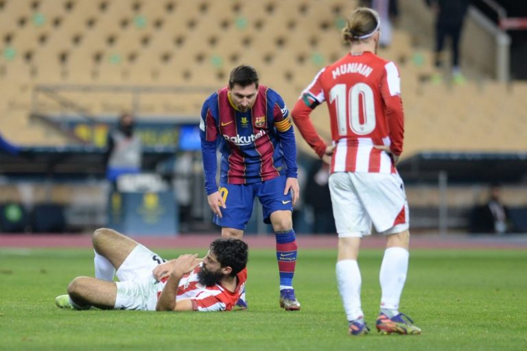 Lionel Messi: Dos partidos de suspensión por su roja en la Supercopa