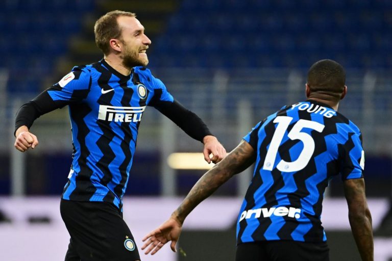 Inter se mete en semifinales de la Copa Italia tras vencer 2-1 al Milan