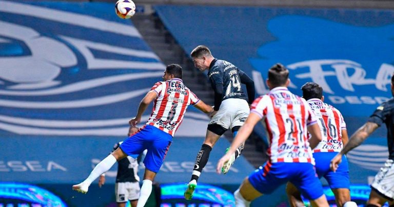 Estreno con gol: Santiago Ormeño anotó en empate del Puebla