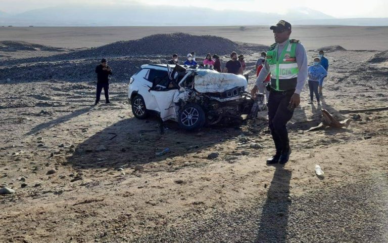 Arequipa: accidente de tránsito en la Panamericana Sur deja 2 muertos