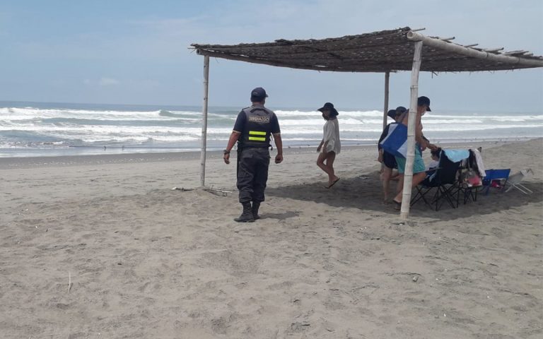 Arequipa: Prohíben venta y consumo de alcohol en playas de Camaná