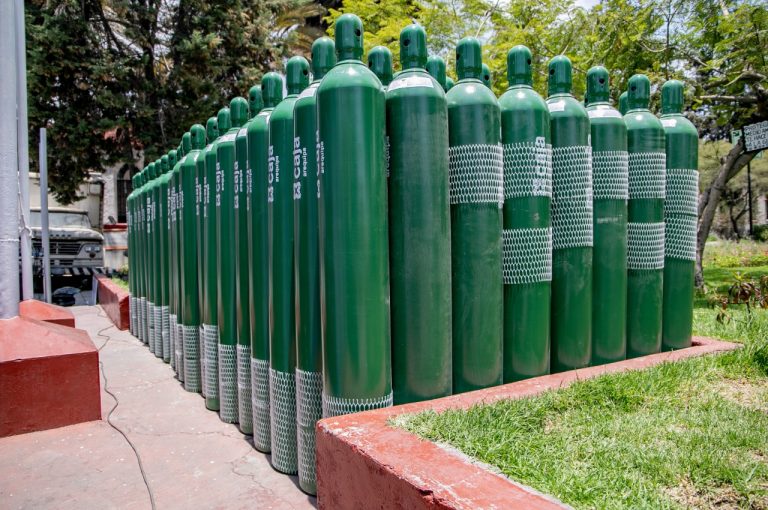 Arequipa: Donan balones de oxígeno para personas con bajos recursos económicos