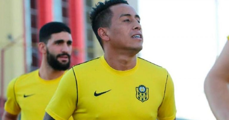 Cueva rescindió contrato con el Yeni Malatyaspor