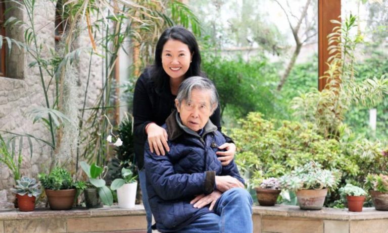 Keiko Fujimori indultará a su padre si es elegida presidenta