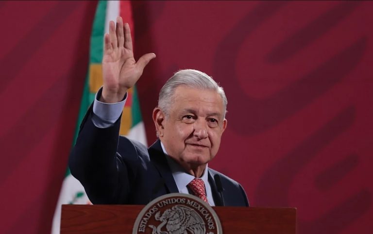 Presidente de México es positivo a covid-19
