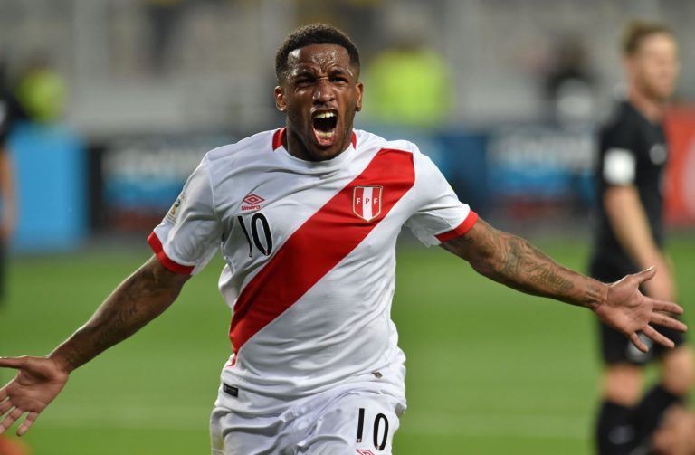 Jefferson Farfán: ¿cuál será el futuro deportivo del delantero peruano?