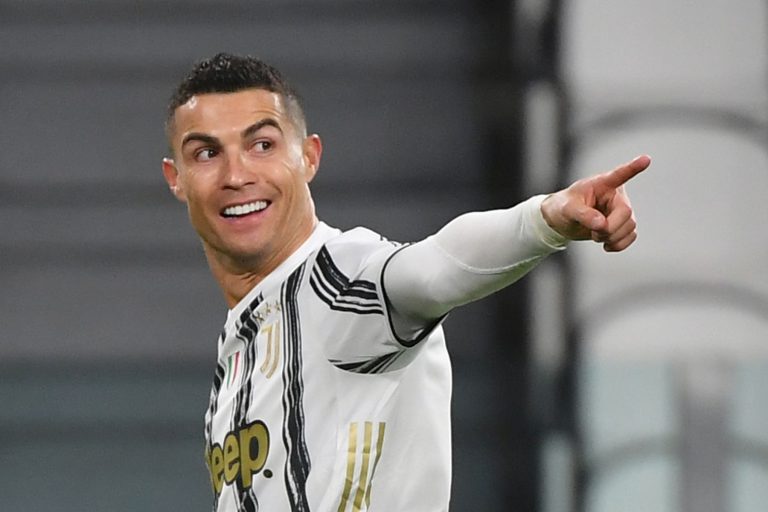 Ronaldo piloteará hoy a la Juventus frente a un complicado Oporto