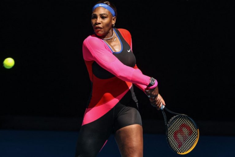 Abierto de Australia: Serena-Halep y Djokovic-Zverev, duelos estelares del martes