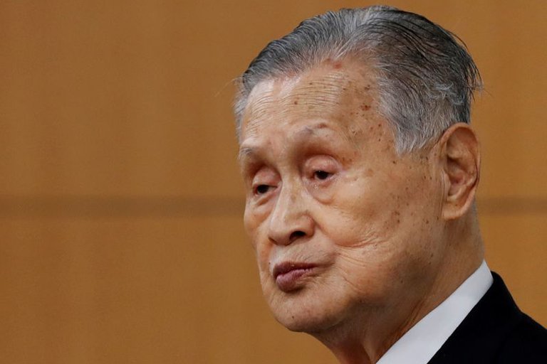 El presidente de los Juegos Olímpicos de Tokio renunció tras sus comentarios sexistas