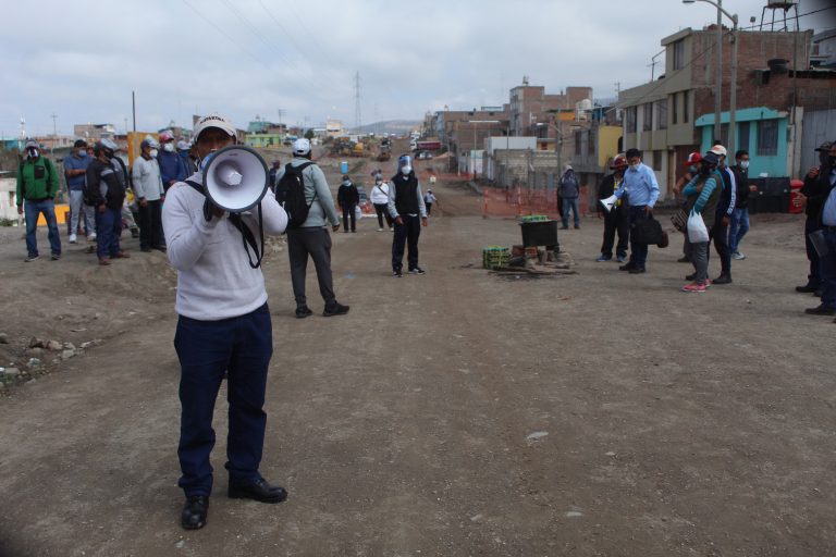 Arequipa: Obreros continúan protestando en Yura