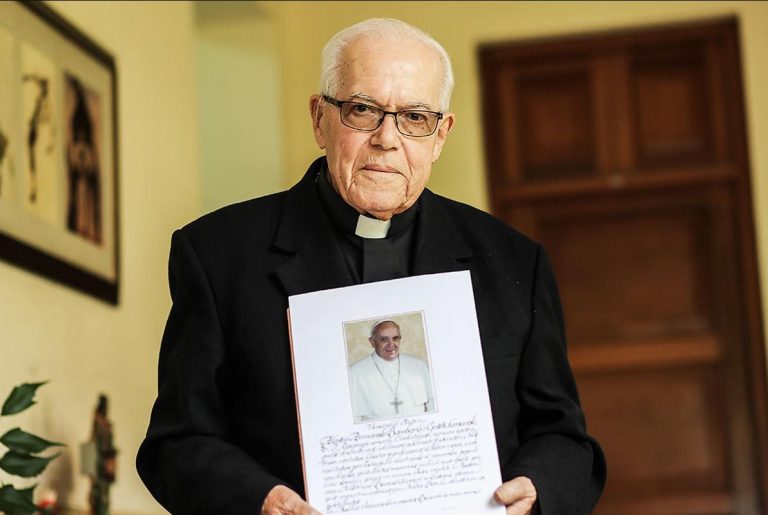Fallece monseñor Luis Bambarén a causa del COVID-19