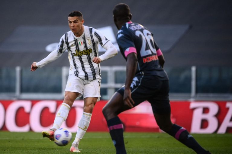 Atalanta-Juventus y Nápoles-Inter pelean por una plaza para la Liga de Campeones