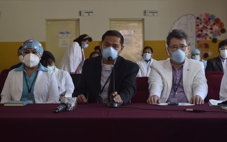 Director del Hospital Honorio Delgado pide a la población apoyo para contener la pandemia