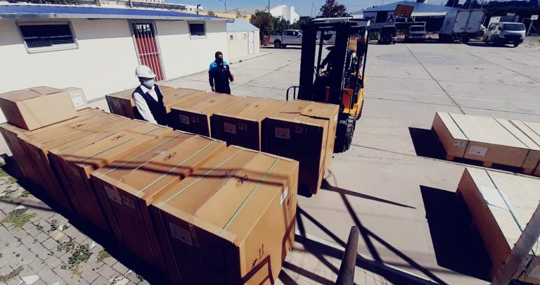 Más de 30 congeladoras solares llegar a la región Arequipa para fortalecer la cadena de frío en zonas alejadas