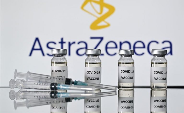 Vacunas del laboratorio AstraZeneca podrían ser destinadas para provincias
