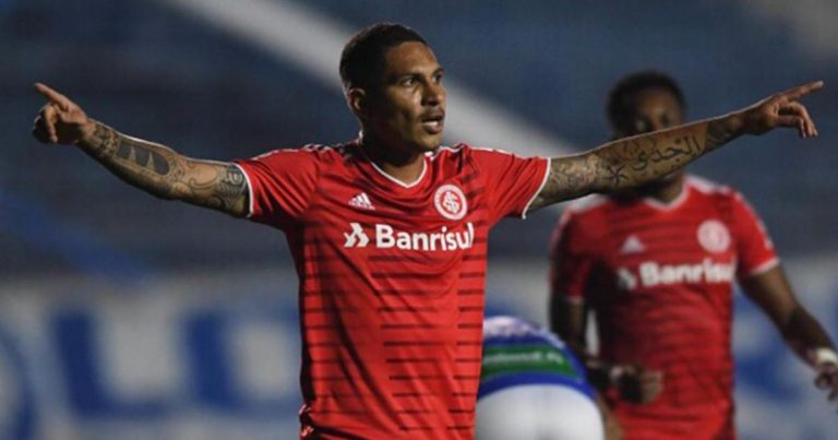 Paolo Guerrero tendría molestías en la rodilla operada