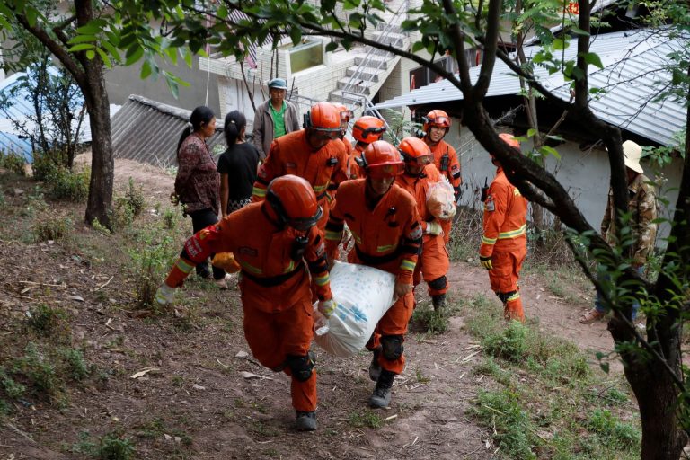 Al menos 3 muertos y 27 heridos tras terremoto de magnitud 6.4 en China