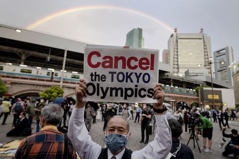 Japón extiende la emergencia sanitaria hasta un mes antes de los Juegos Olímpicos