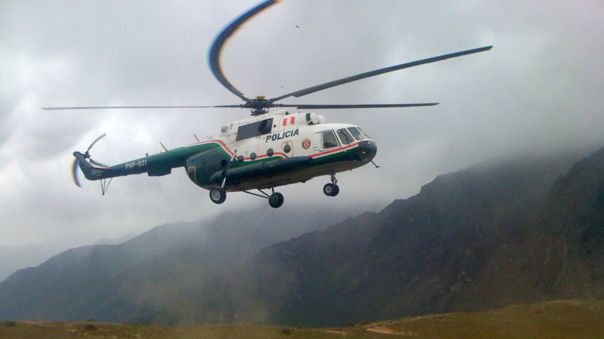 Desaparece helicóptero de la PNP cuando aterrizó de emergencia en Puno