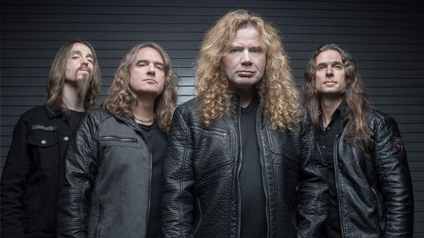 Megadeth expulsa a su bajista tras escándalo sexual
