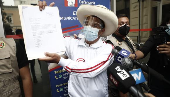 Pedro Castillo presentó un documento ante la Defensoría para pedir garantías para su vida tras las declaraciones de López Aliaga