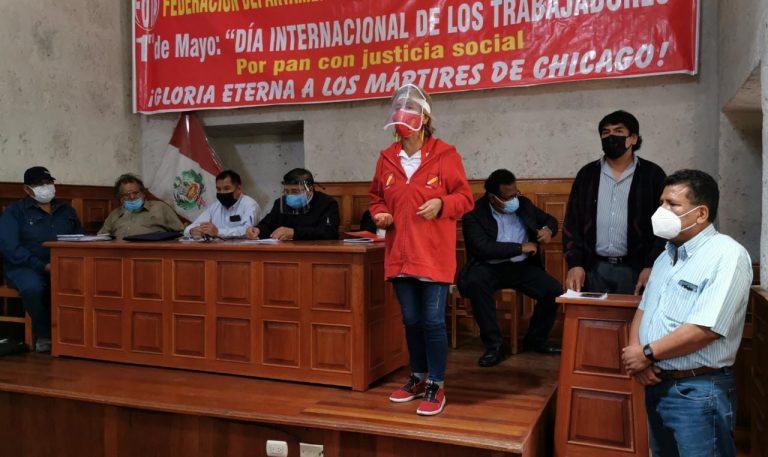 Gremios y sindicatos anuncian su respaldo a Pedro Castillo