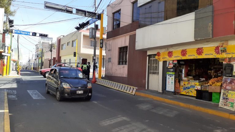Realizan prueba en vacío de cambio de sentido en calles Melgar y Miguel Grau de Cayma