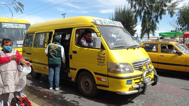 Cayma: Sancionan a doce unidades de transporte por infringir normas sanitarias