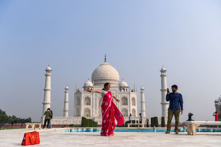 India: Taj Mahal reabre sus puertas después dos meses de cierre por la COVID-19