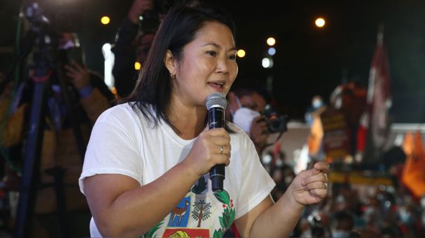 Keiko Fujimori: «Pedimos que se analicen las actas. Que no nos pongan excusas diciéndonos falta un papel o faltó a una hora»