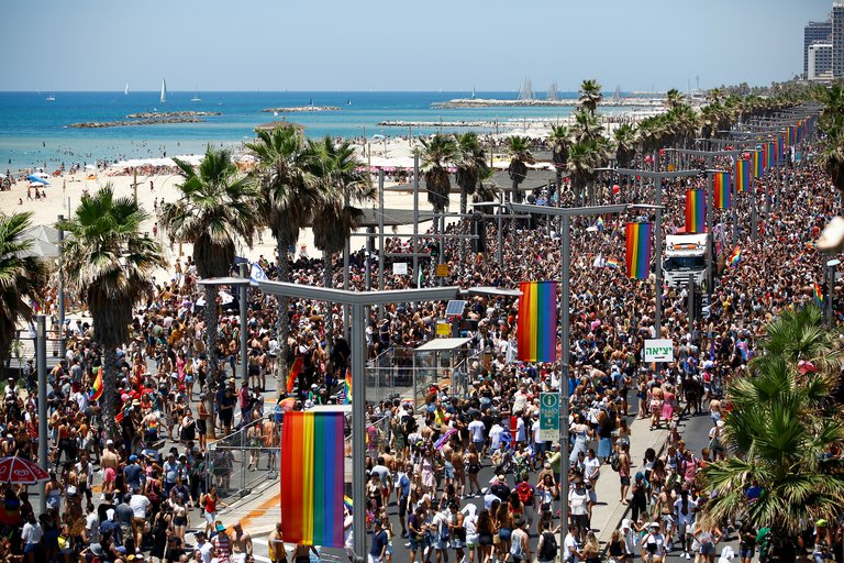 Israel realiza masiva Marcha del Orgullo tras levantamiento de restricciones por la pandemia