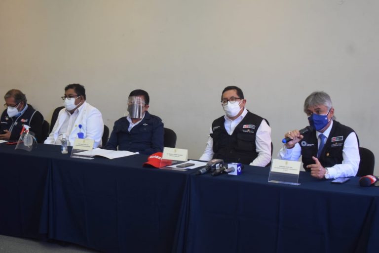 Autoridades descartan cuarentena y establecen estrategias para combatir la pandemia